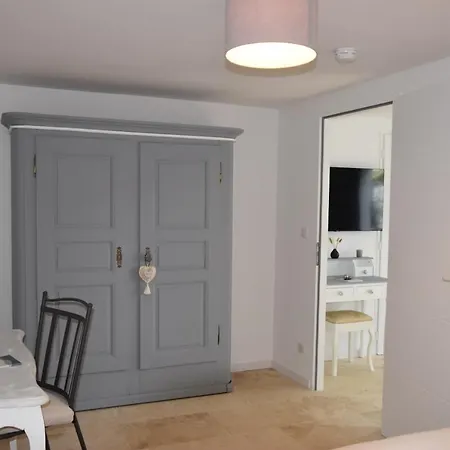 Bed & Breakfast Dbarka7 Sète